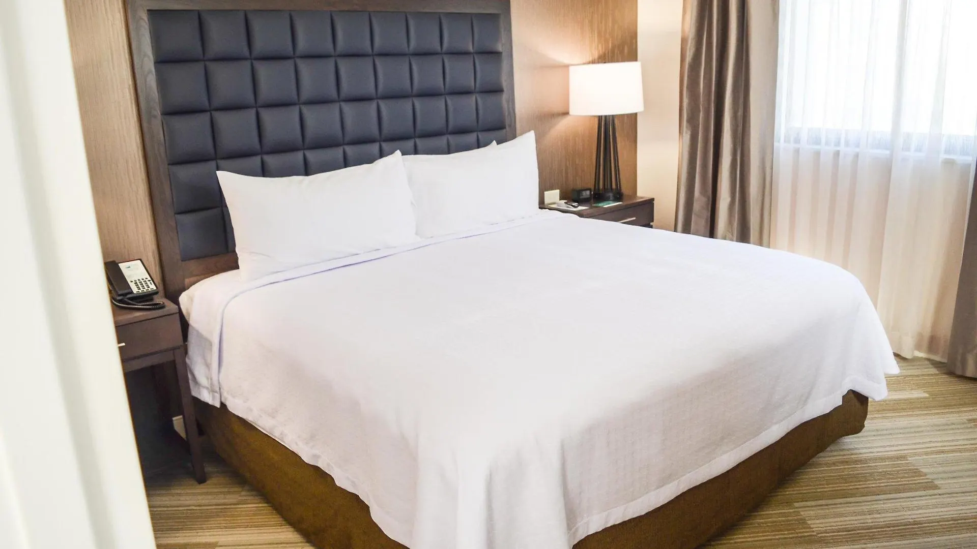 Homewood Suites By Hilton Richmond-Downtown Hotel