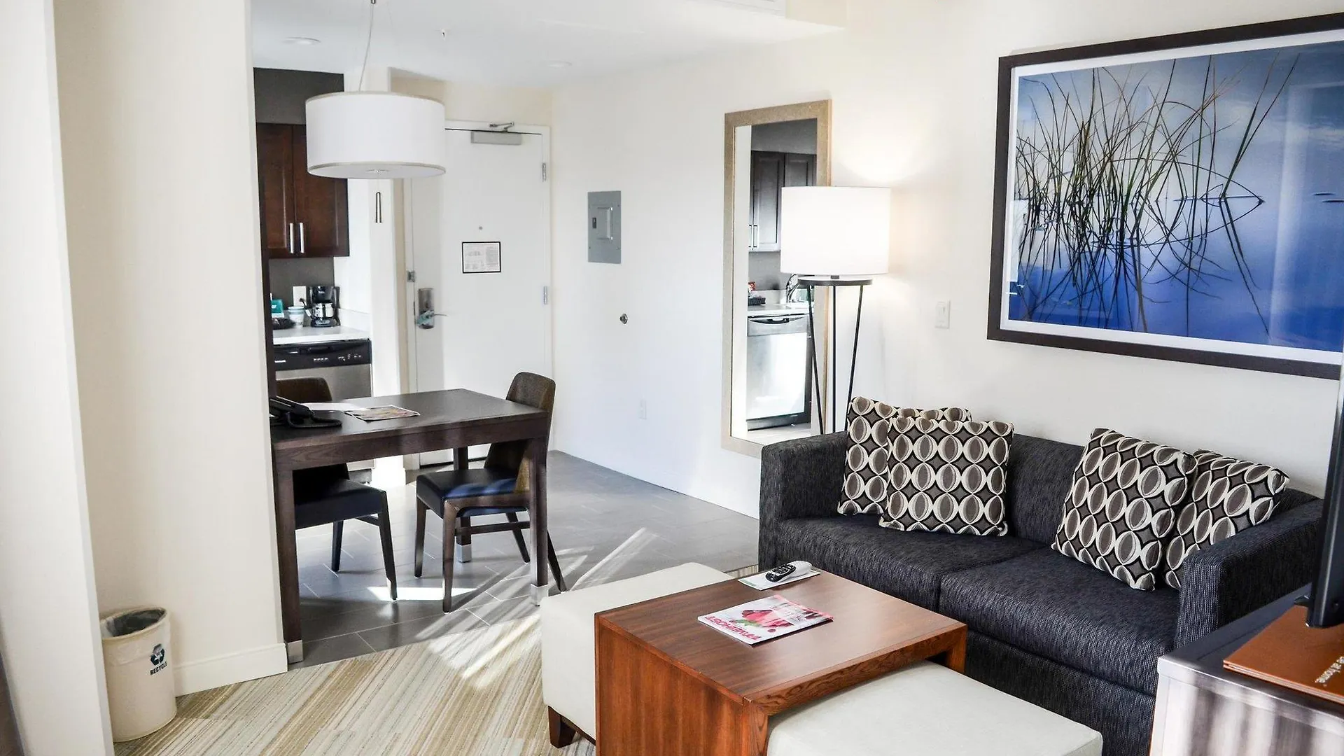Homewood Suites By Hilton Richmond-Downtown